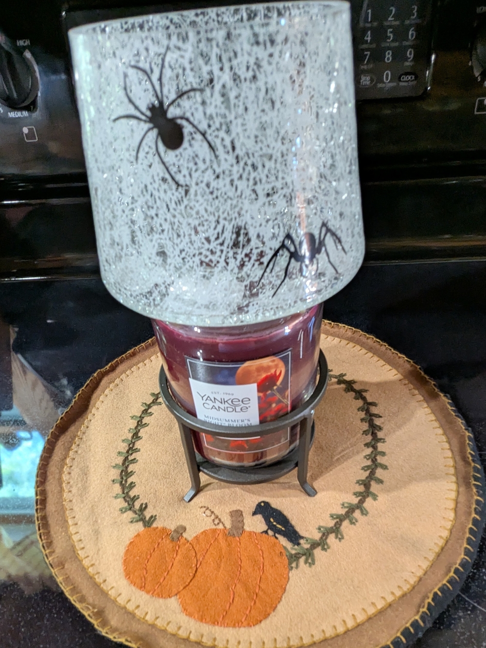 Yankee Candle Halloween Spider Glass Jar Candle Holder White and Black with Iron